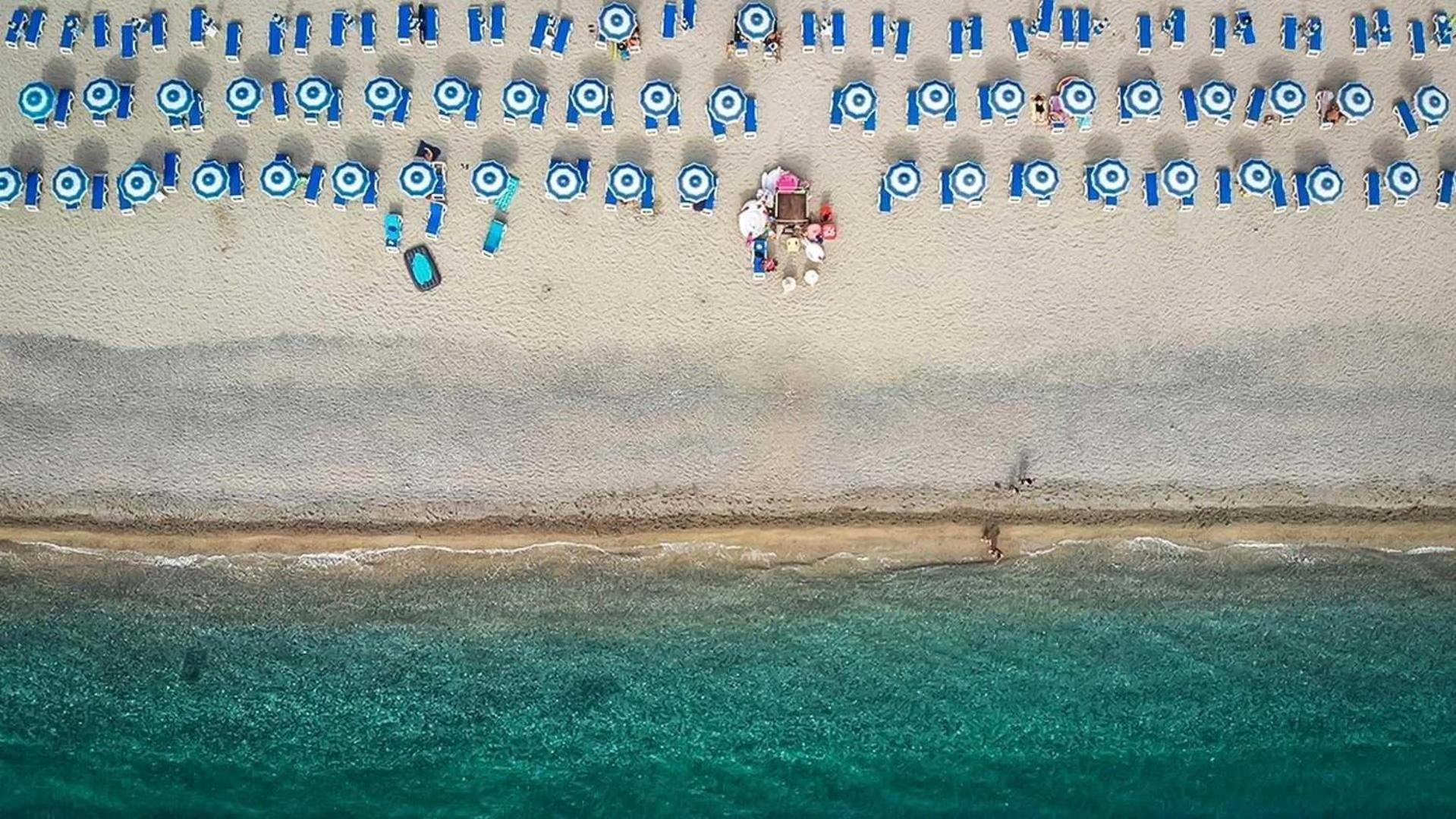 Club Esse Aquilia Beach Village Badolato Marina المظهر الخارجي الصورة